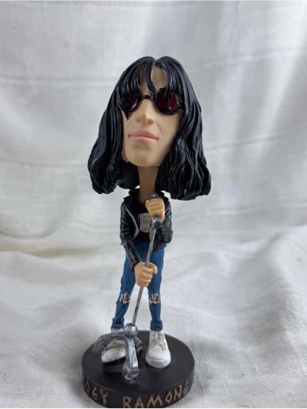 Joey Ramone Bobblehead NECA The Ramones Punk Rock No Box